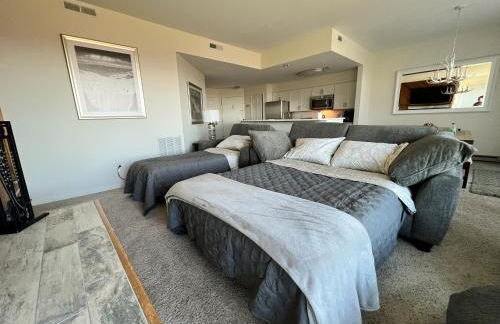 Diamond Adventure Slope Side with Foosball and Arcade at Wintergreen Resort - Foto 34