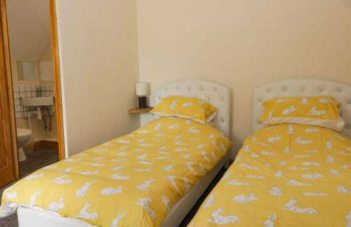 Daisy Nook - Foto 13