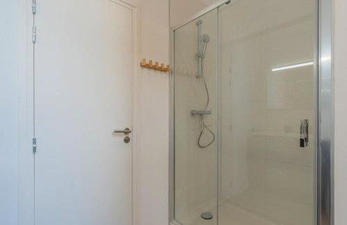 1 bedroom apartment in city center with parking - Foto 19