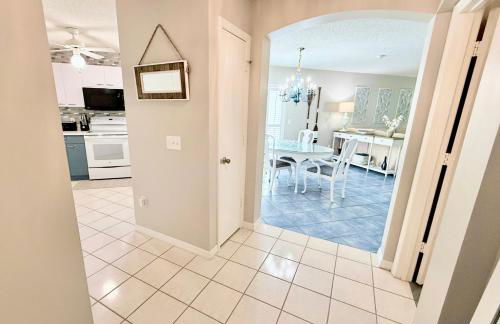 Heart of The Villages, Near Sumter Landing! 2BR-2BA New Golf Cart-Guest IDs included! - Foto 29