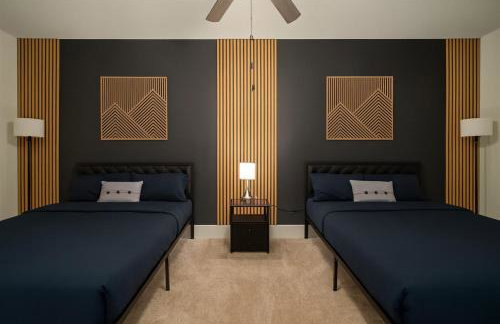 Family Group Retreat 3 Queens Pool Table 2nd - Photo 21