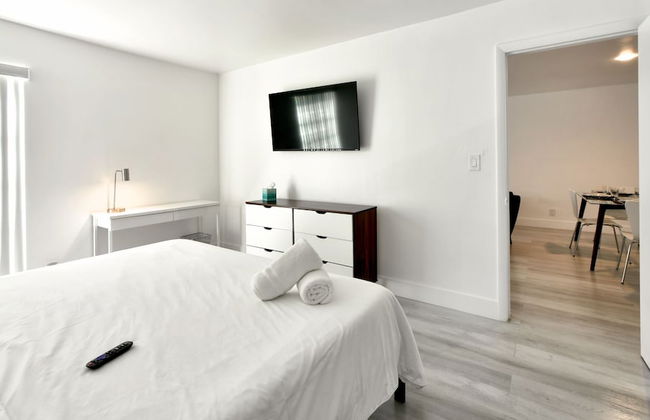 Artrageous on the river By RocketStay - Photo 66