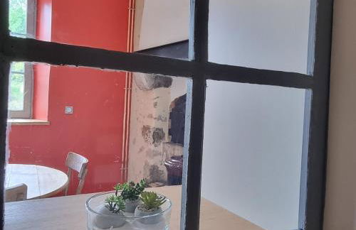 Luxe et tranquillité au vert: maison 6 chambres, piscine, proche du Mans, idéale familles et groupes - FR-1-410-361 - Foto 2