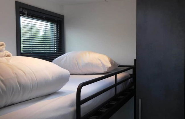 Boat in Volendam Near Marina Museum - Foto 6