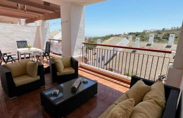 Home in Alcaidesa - sea & golf view with swimming pool - Foto 9
