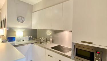 True Design in Heart of Noble BCN - Foto 5, minibar