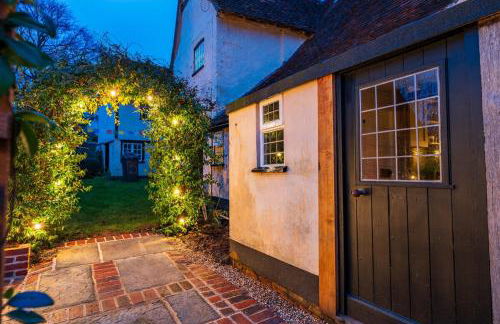 Cosy & charming medieval 'Bumble Cottage' - Foto 15