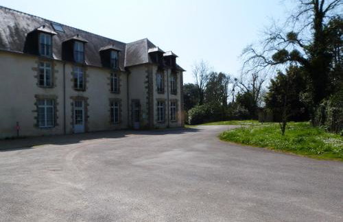 Appartement familial dans un château avec piscine chauffée, proche plages et sites du Golfe du Morbihan - Foto 17