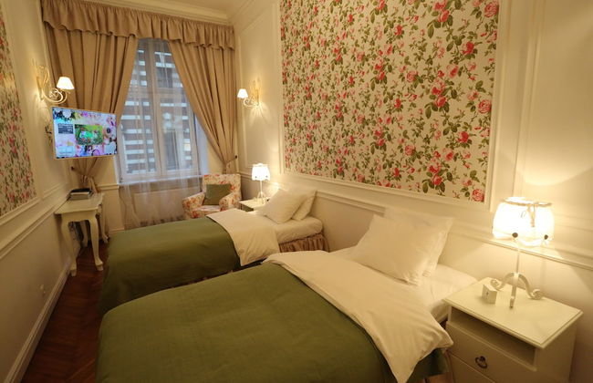 Blueberry Apartments - Photo 3