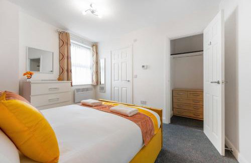 NEW! Stylish 5-Bed Apartment in Stockton-on-tees by Stay With Us, Perfect for Contractors & Large Groups, FREE Parking! - Foto 16
