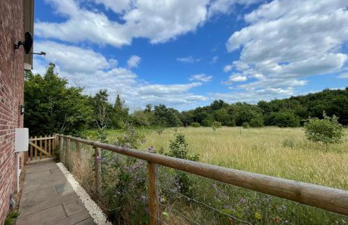 8 Iris Cottage 4-BR Coastal Home in Suffolk - Foto 7