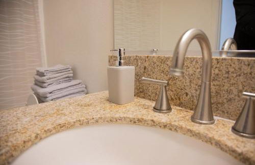 Your Home Away from Home - Foto 29