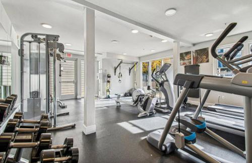 Blueground Emeryville pool nr Bay Street Park SFO-1987 - Foto 20