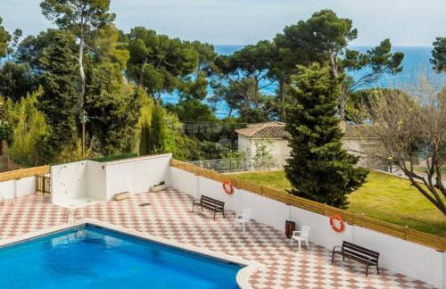 Appartement tout confort avec WIFI vue sur mer et piscine communautaire secteur EL GOLFET à Callela de Palafrugell - Foto 14