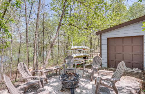 Charming Cottage Steps to Lake Wandawega! - Foto 29