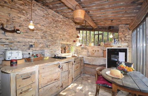 1 Bedroom Beautiful Home In Saignon - Foto 2