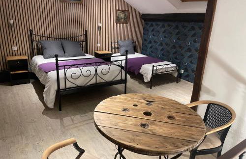 Les Gîtes de Monthermé Le Duplex avec vue sur la Meuse - Foto 11