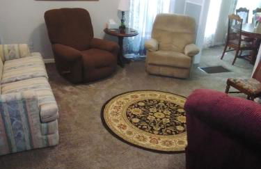 3-Br 2-Bath Family-Friendly Home -10 Min to Tulsa - Foto 27