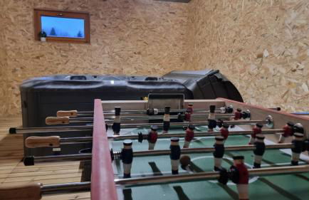 Les Randogodilleurs avec Jacuzzi à 2kms des pistes et 350m du Théatre du Peuple ! - Foto 20