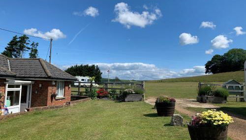 Queen Bower Farm Lodge - Foto 2