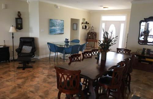 Galveston Bay Elegant Waterfront Home 3bed 3b Lighted Private fishing pier - Foto 9