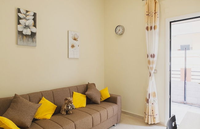 Spacious & New fully equipped Home with Parking - Foto 27