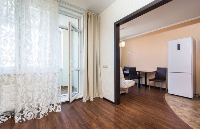 Clever House Apartments - Photo 16