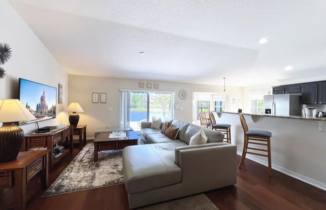 Lovely Lakeside 4-bed Pool Home At Villa Sol-3125 4 Bedroom Home by RedAwning - Foto 11