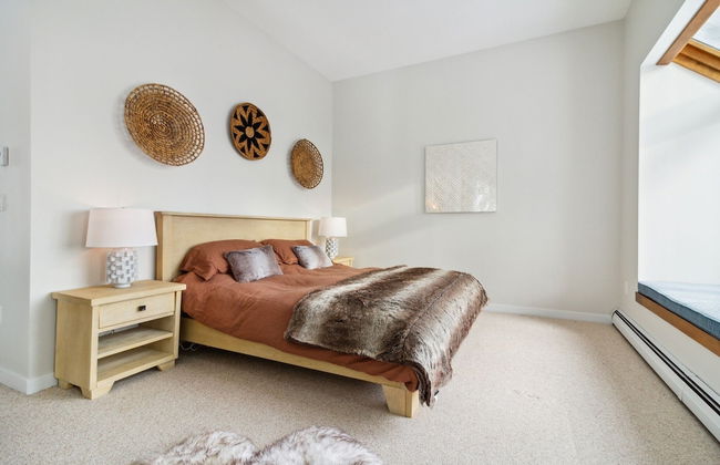 Slopeside In Okemo - Beautifully Renovated Spacious Family Townhouse 3 Bedroom Townhouse by RedAwning - Foto 5