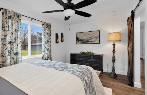 Charming Cottage on 7 acres with Pond - Foto 10