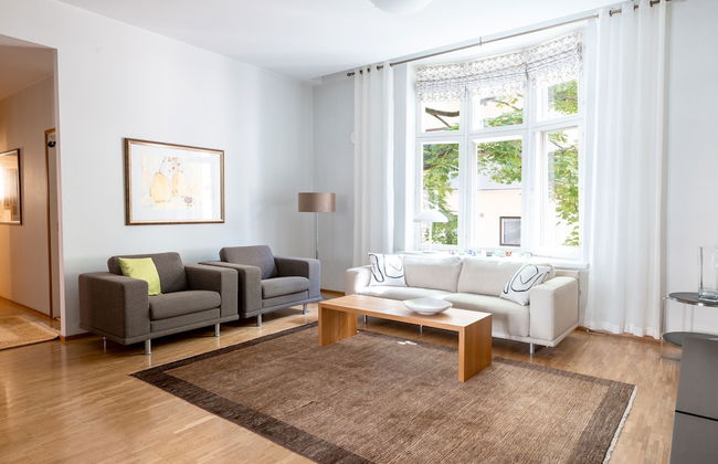 2ndhomes Deluxe 2BR Apt w Sauna&Balcony - Foto 23