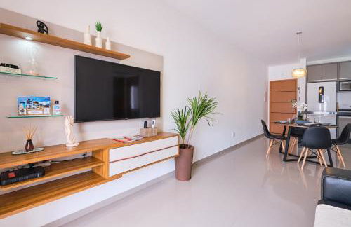 2 QUARTOS com Churrasqueira na Varanda, Piscina, Garagem interna, WiFi 500mbps, Ar Condicionado e Telas de Proteção - Foto 44