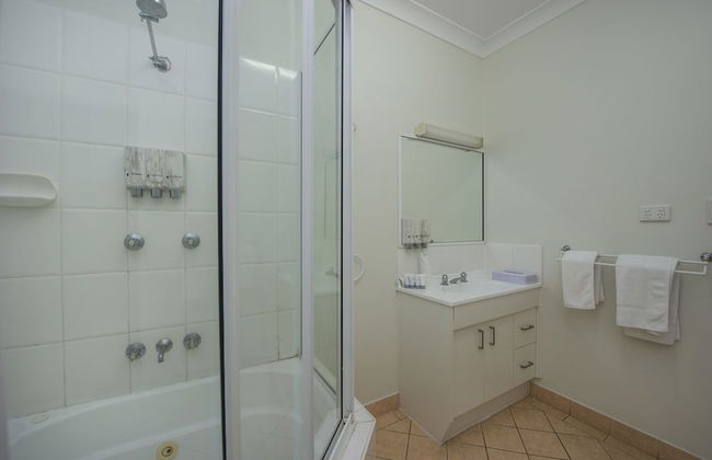 Sails on Horseshoe Apartment 9 - Photo 14