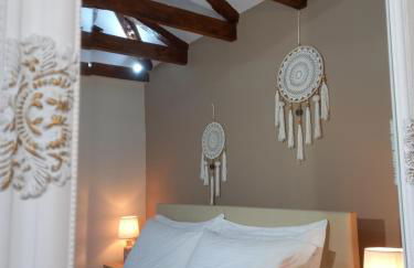 Panthea Residence - Photo 4