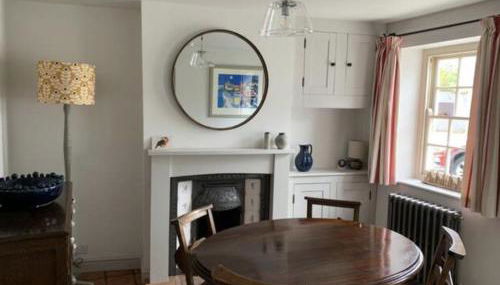 Parva House (Holt) - Photo 4