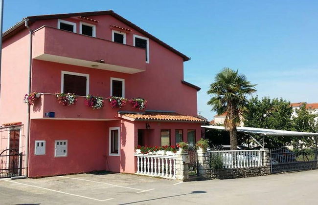 Beautiful Family Apartment a5 for 5 Guests in Vrvari, Close to the Beach - Photo 17