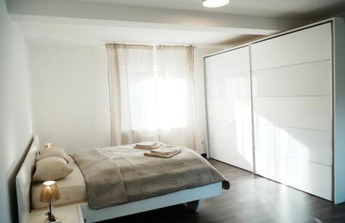 Ferienhaus Zentral, nahe Legoland und Stadtmitte, Flussblick - Perfekt für Familien, Geschäftstreffen, Monteure und mehr! - Foto 40