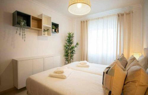 Modern 3br Apt w/ Lg Terrace, Bbq, Ac & Parking - Foto 2