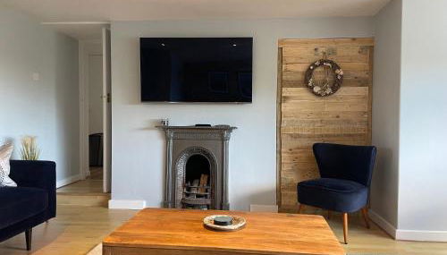 Beautiful cottage a stones throw from the beach. - Foto 4