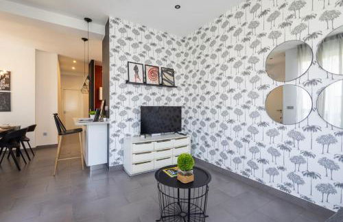 FLORIT FLATS - Stylish 2 Bedroom AC Wifi Terrace Attic in Valencia Center - Foto 23