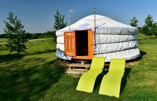 Yourte Roulotte et Gite de la Laïta - Foto 2