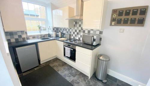 43 Heol Maelor- A Homely Cottage in Wrexham, North Wales - Foto 2