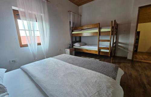 Ruralna kuća za odmor Lika - Foto 11