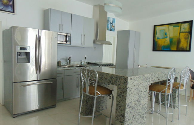 Modern Townhome Prime Location - Foto 7