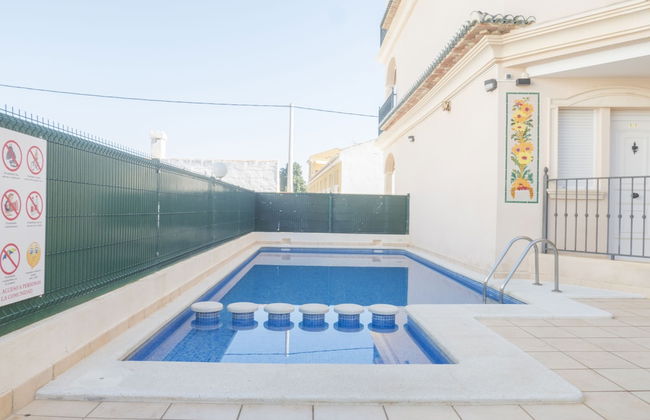 Marineu Los Almendros - Foto 12