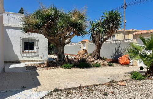 Villa with Pool, Chill-Out & BBQ - Foto 69