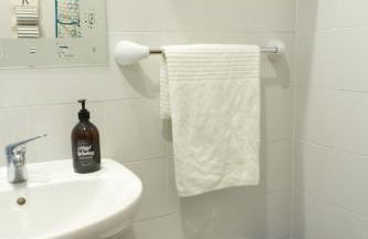 La Bodega del Mar - Luminoso y céntrico apto con piscina en verano y parking - Foto 65