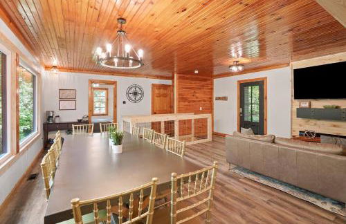 Game RoomHot Tub4mi to Rock HouseGives Back! - Foto 9