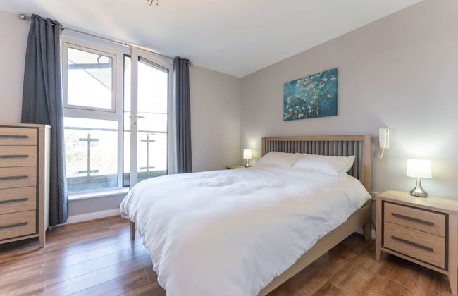 Luxury 2 Bed Apartment Parking by NEC Solihull - Foto 1