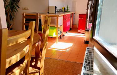 Großzügige Wohnung in Leipzig-Schleußig mit Balkon und Südgartenblick - Foto 2